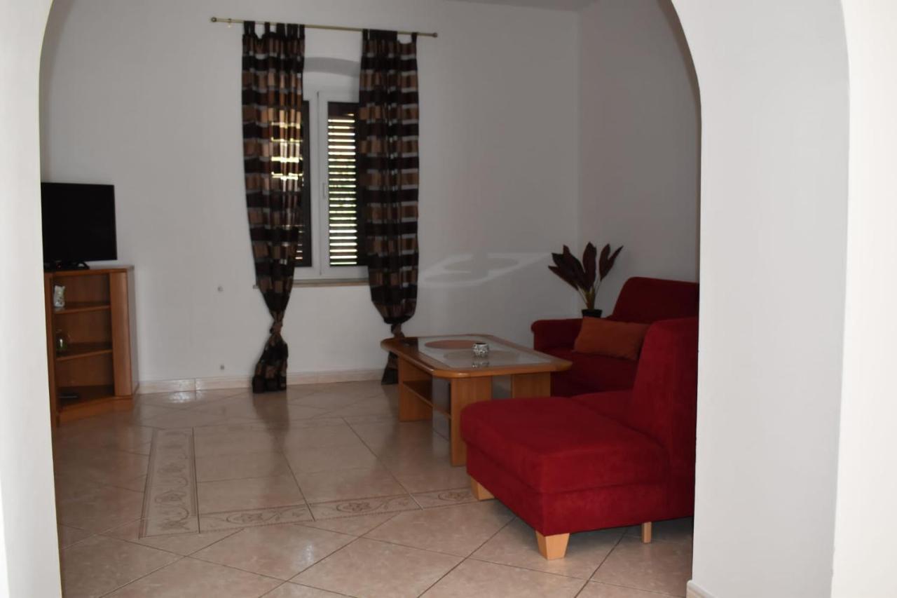 Pet Friendly Apartment Murvi 50 Novigrad  Bagian luar foto
